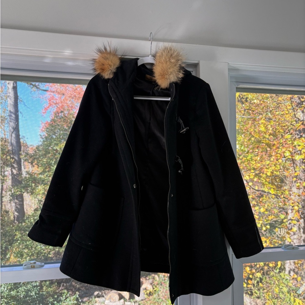 SACHI Black Wool Coat with Fur Trim